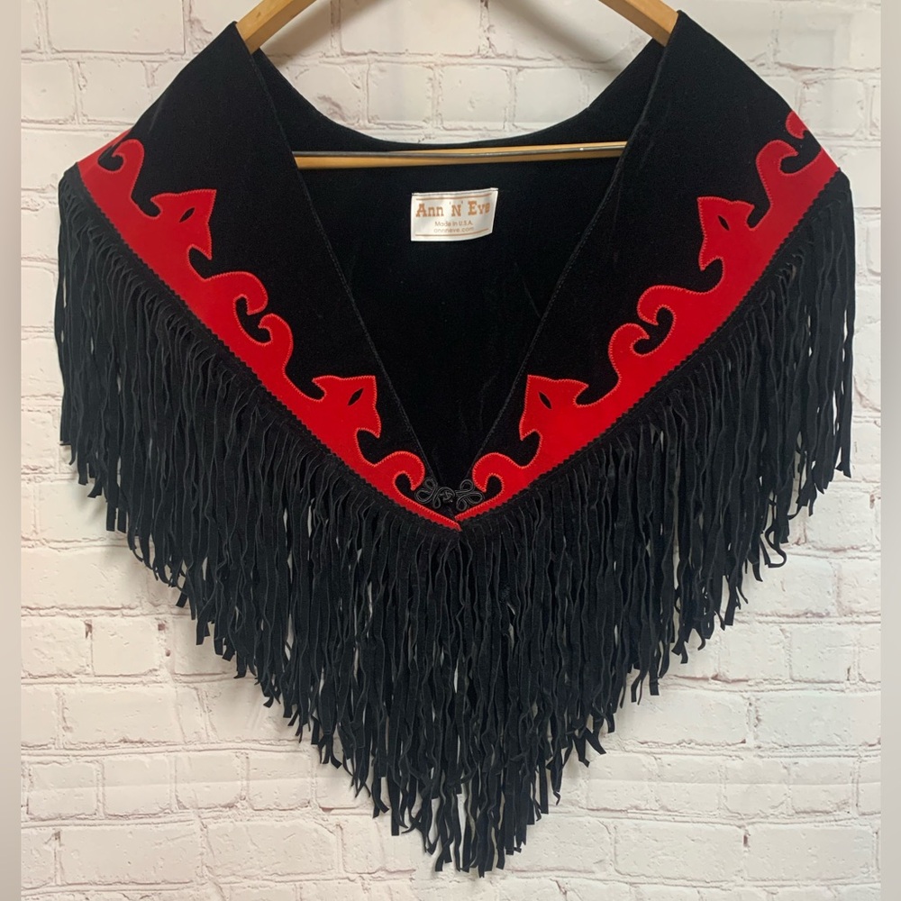 Ann N Eve Black Red Fringe Western Cowgirl Shawl - Picture 4 of 6